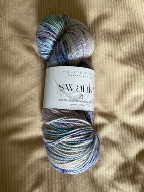 Magpie Fibers Swanky DK OOAK No 45 Let It Go